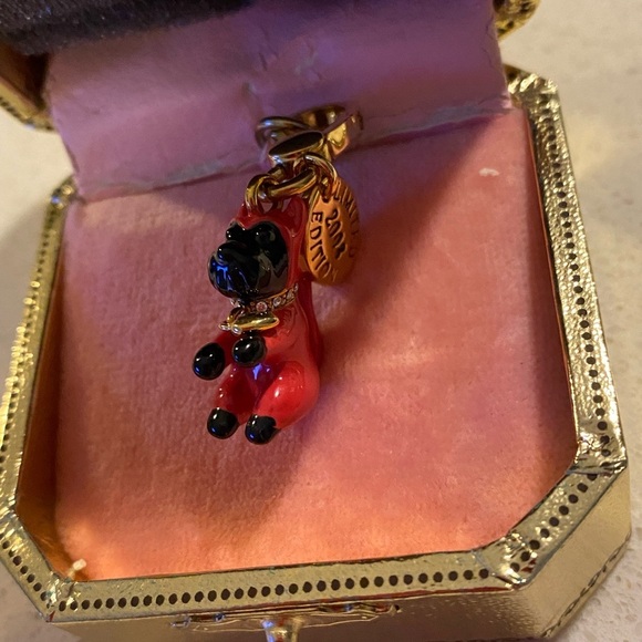 NWT and Box Juicy Couture Devil Yorke Charm #YJRU2331 never taken out of box - Picture 8 of 14